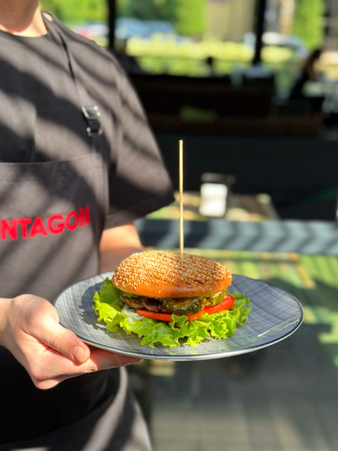 Гамбургер яловичий